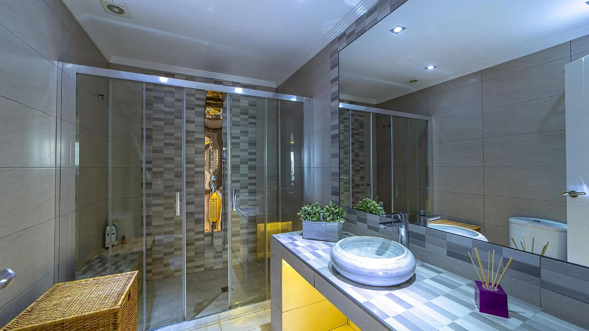 Apartamento tranquilo en villa privada, Marbella - Lavanda